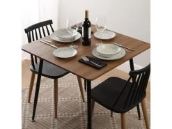 Devant -Vous savez quand c'est un magasin de meubles. table a manger 18045819