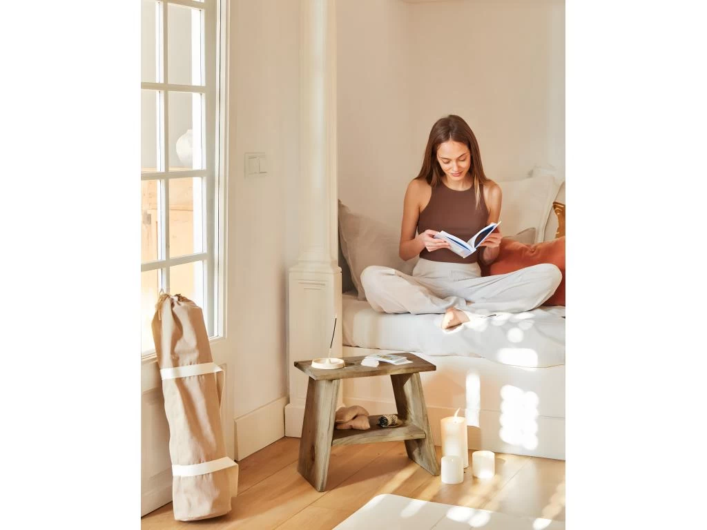 Table Basse En Bois De Couleur Marron 7 Table Basse En Bois De Couleur Marron – Image 5